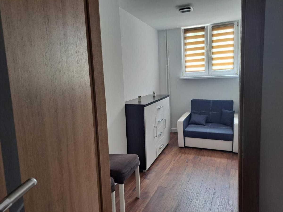 Apartament Karola Appartement Puławy Buitenkant foto