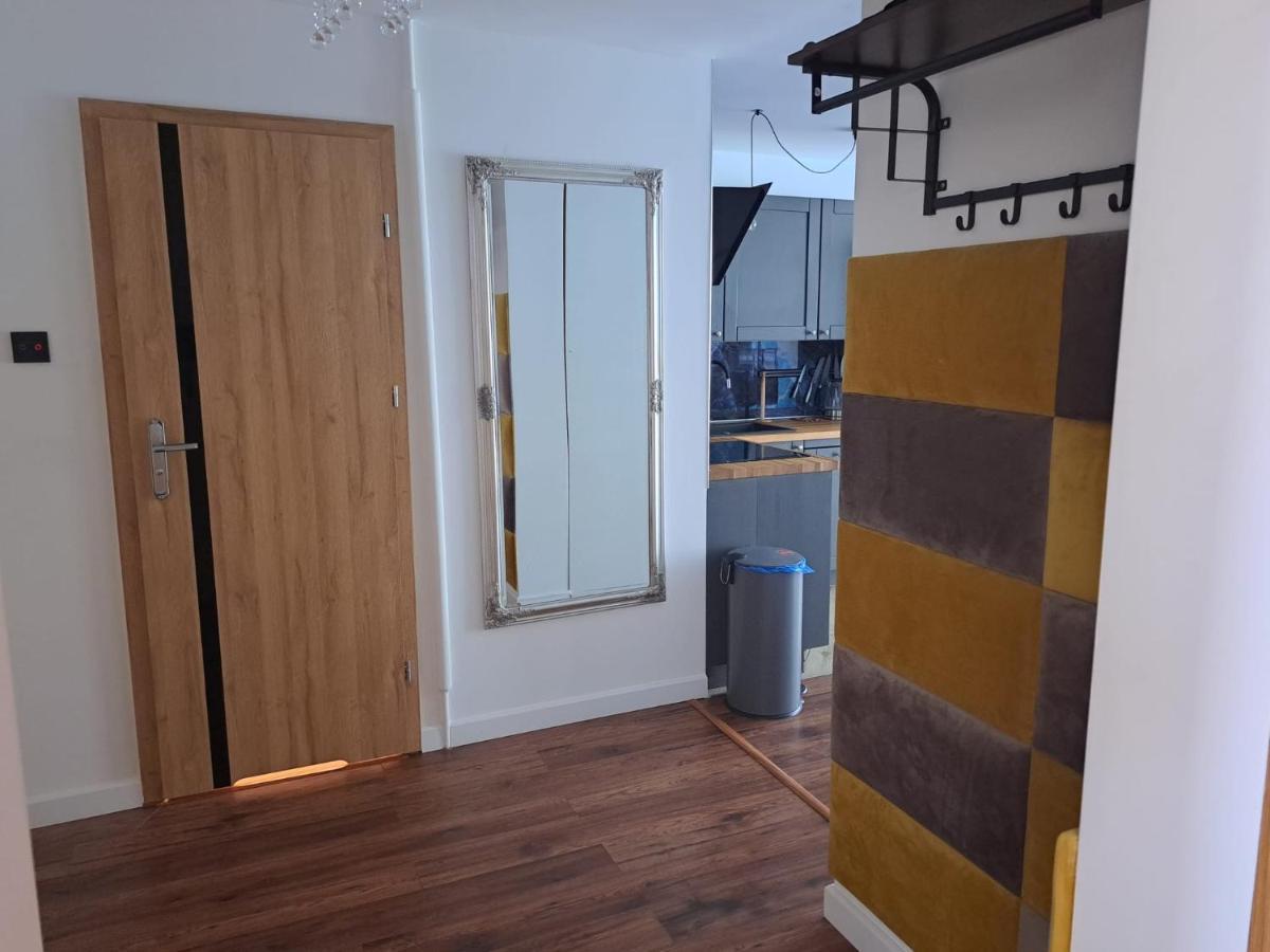 Apartament Karola Appartement Puławy Buitenkant foto